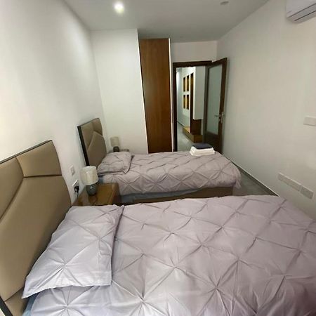 Gzira Two-Bedroom Apartment Екстериор снимка